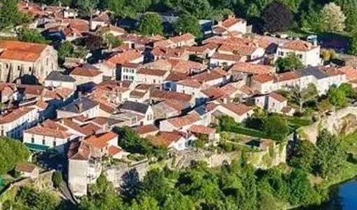 涪城回乡建别墅为什么一定要选专业乡墅公司